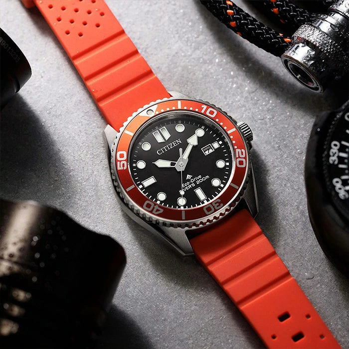 メンズ 腕時計 アナログ ダイバーズウォッチ シチズン プロマスター マリン ダイバー200m エコドライブ ソーラー CITIZEN PROMASTER BN0268-01E 63,0 2026年7月 おしゃれ 防水 実用的