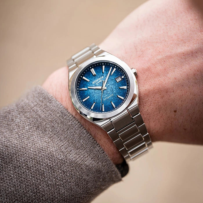 CASIO EDIFICE エディフィス EFK-200D-2AJF 50.0 2026年7月 AUTOMATIC 自動巻き メカニカル サファイアガラス シースルーバック 10気圧防水 メンズ 腕時計 国内正規品